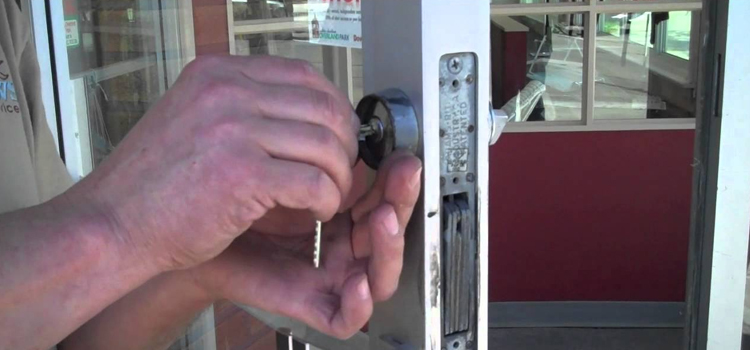 commercial door lock repair East La Mirada